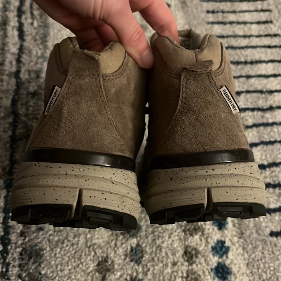 Danner Vibram Mountain 600 Hiking Boots - 7.5 - Picture 6 of 8